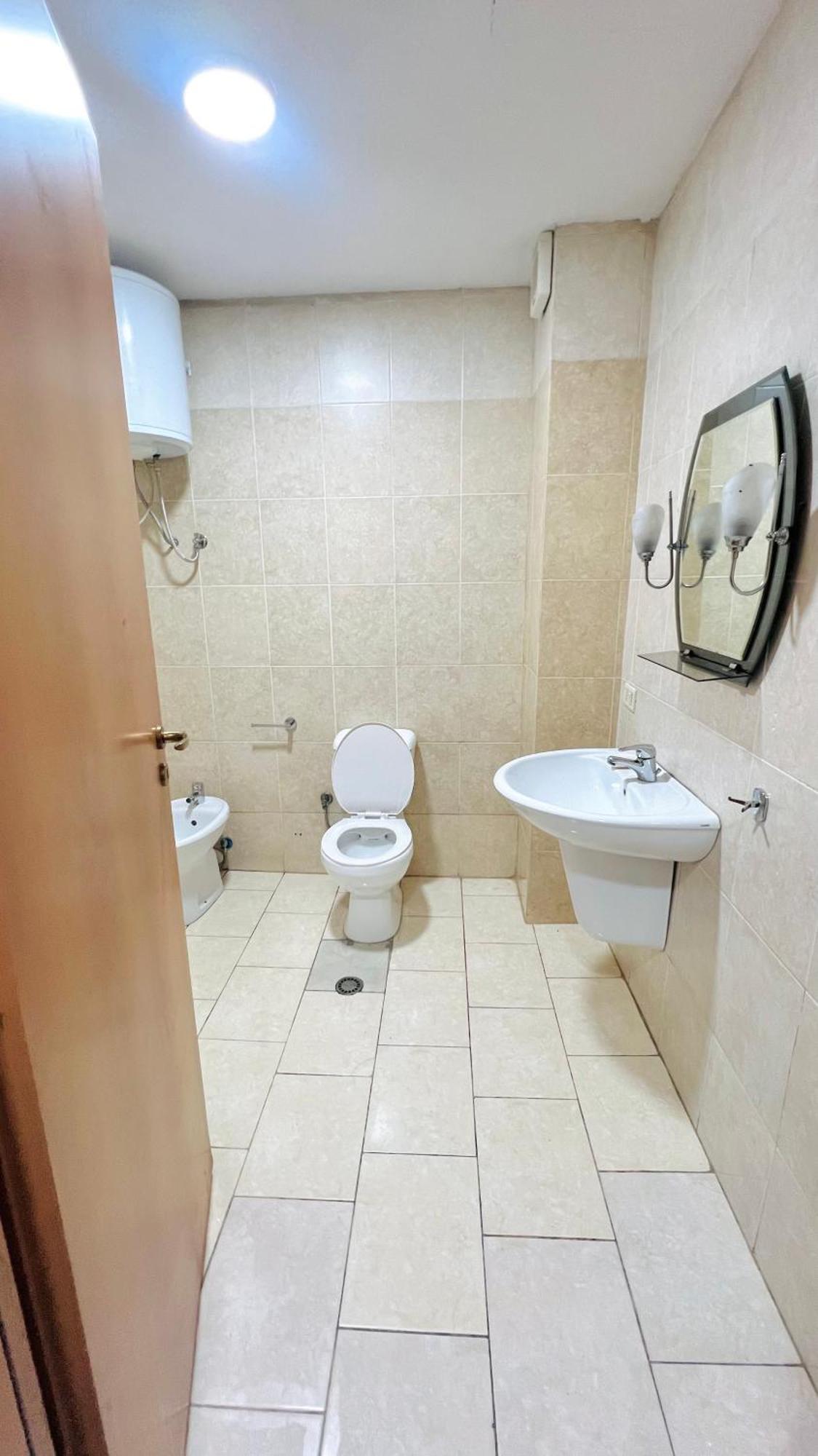 Apartment T *