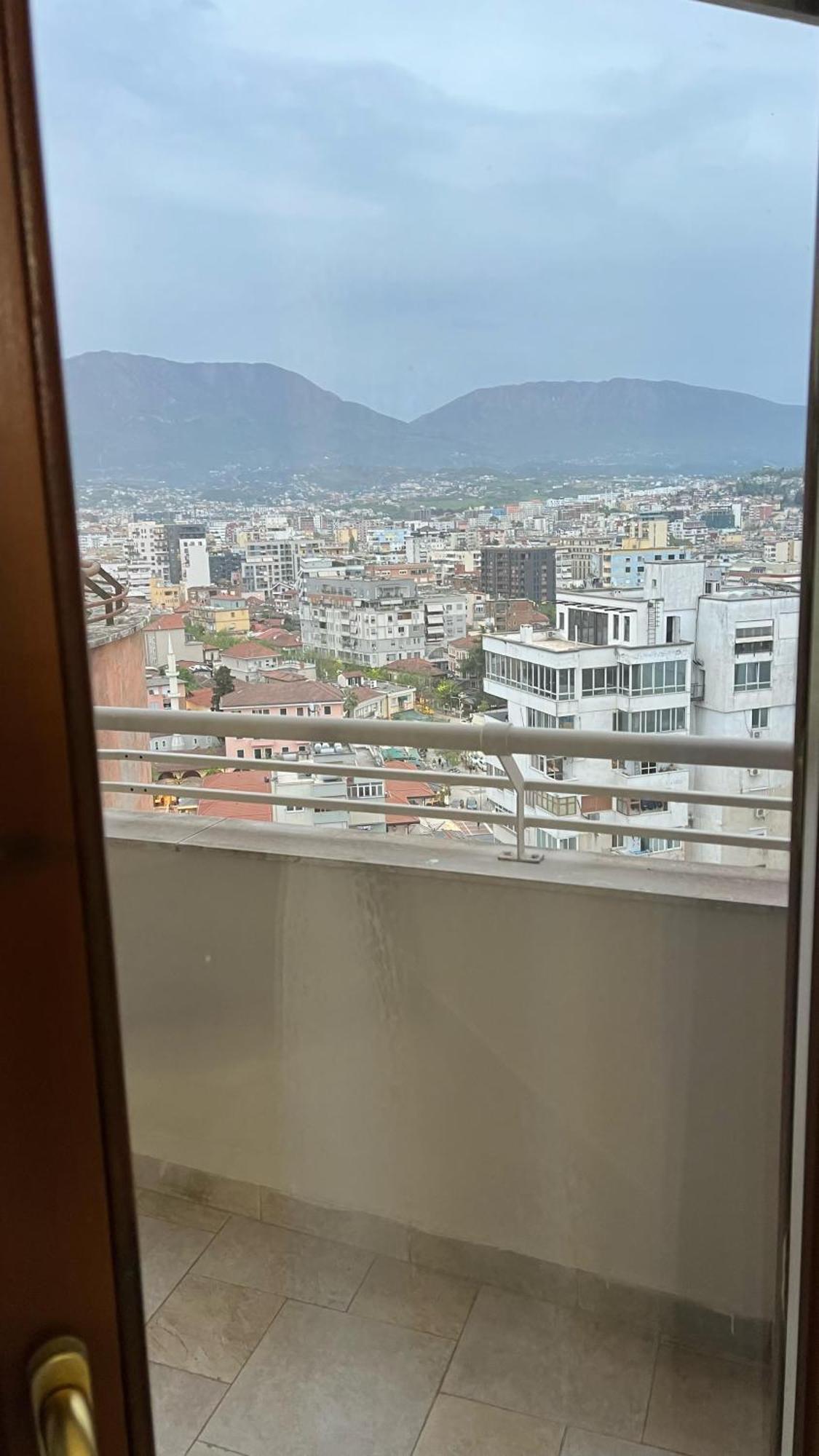 Apartment T